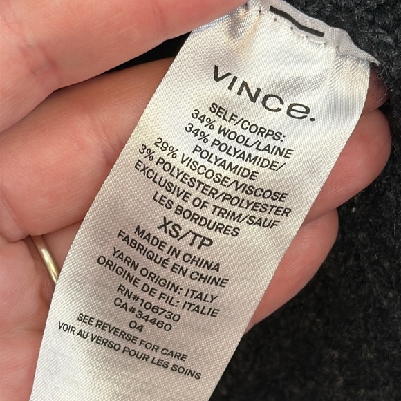 VINCE Women's Black Overlap Panel Crewneck Sweater XS - Picture 5 of 8